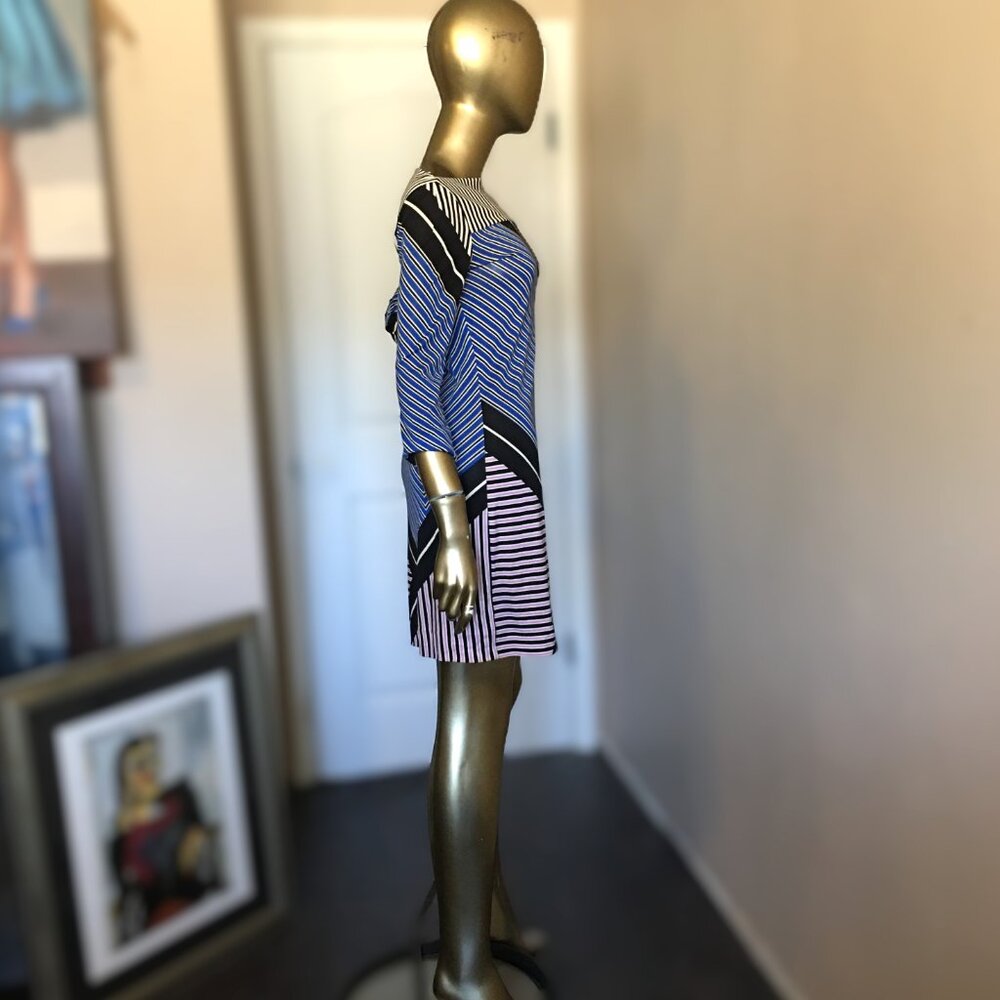 DIANE VON FURSTENBERG "Ruri" Striped Shift Dress - Picture 4 of 11
